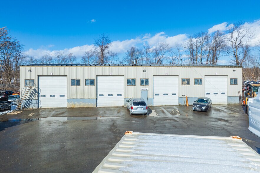 More Photos Of 9 Baldwin St, Lowell Warehouse For Sale