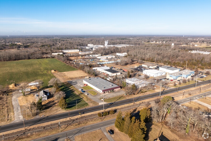 More Photos Of 1980 S West Blvd, Vineland Manufacturing For Lease