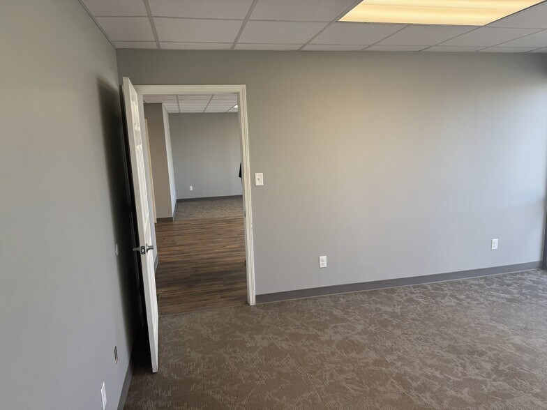 More Photos Of 3927 Highway 27, Sulphur Light Distribution For Lease