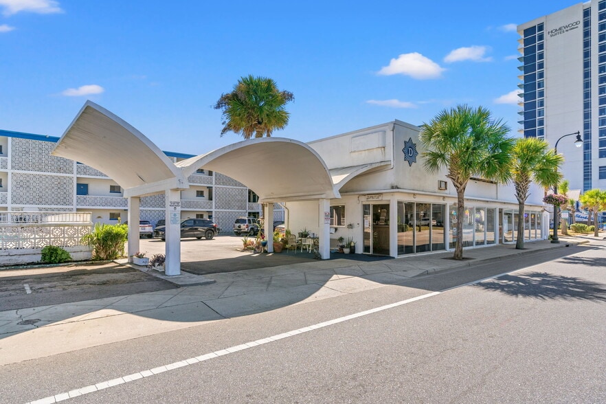 More Photos Of 606 N Ocean Blvd, Myrtle Beach Hotel For Sale