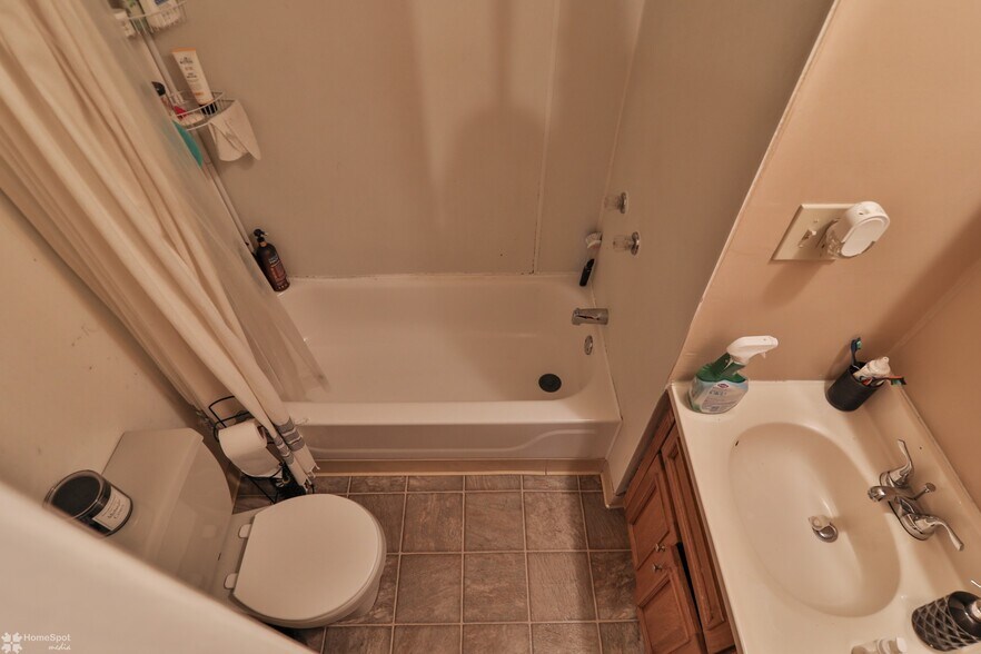 More Photos Of 516 Broadway, Bethlehem Apartments For Sale