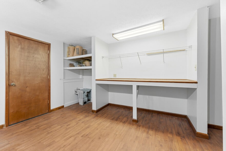 More Photos Of 108 Penn St, Point Marion Office For Lease