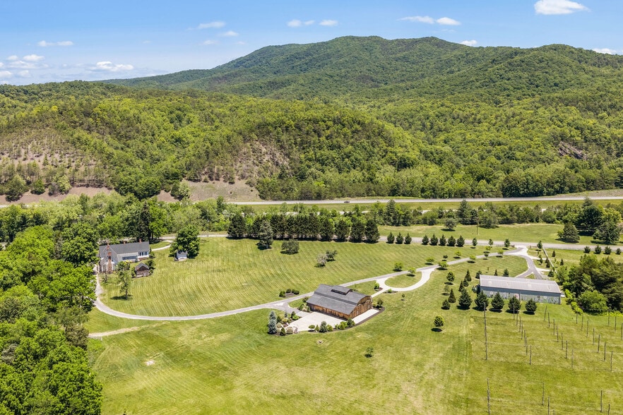 More Photos Of 4301 Longdale Furnace Rd, Clifton Forge Lodge Meeting Hall For Sale