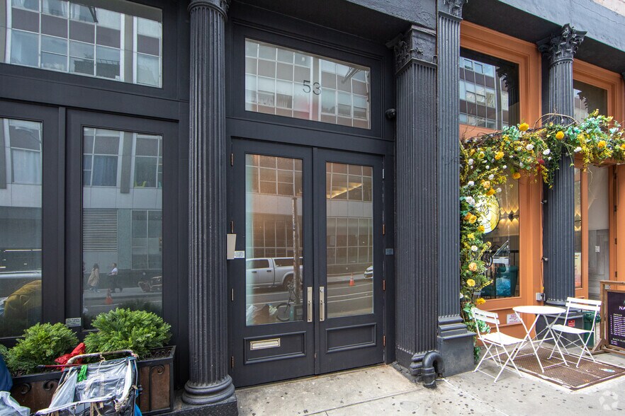More Photos Of 53 Murray St, New York Apartments For Sale