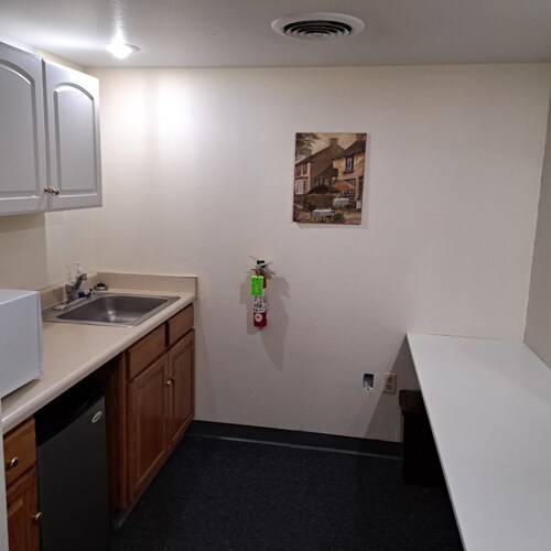 More Photos Of 301 Sheridan Blvd, Lakewood Office For Lease