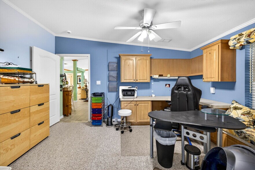 More Photos Of 3308 24th Ave SE, Ruskin Specialty For Sale