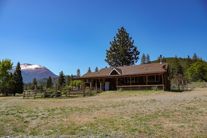 More Photos Of 10800 South Hwy 3 hwy, Callahan Land For Sale