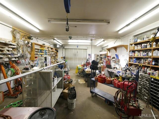 More Photos Of 6001 Carlos Dr, Houghton Warehouse For Sale