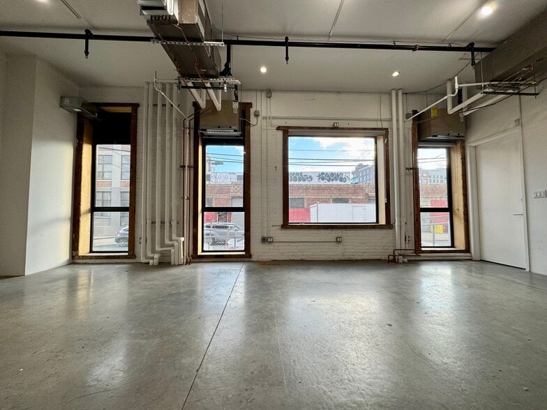 More Photos Of 199 Cook St, Brooklyn Office For Lease