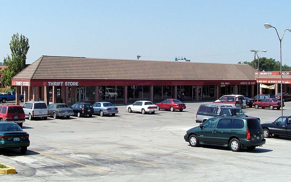 More Photos Of 8700-8756 Blue Ridge Blvd, Kansas City Unknown For Lease