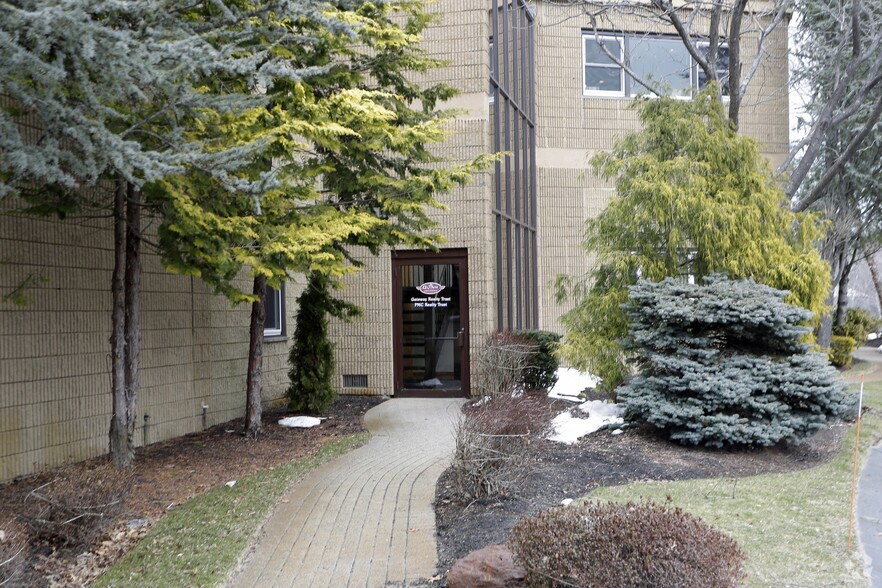 More Photos Of 239 Western Ave, Essex Research And Development For Lease