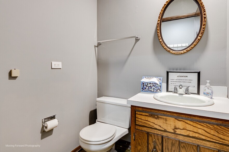 More Photos Of 2535 Bernice Rd, Lansing Warehouse For Sale