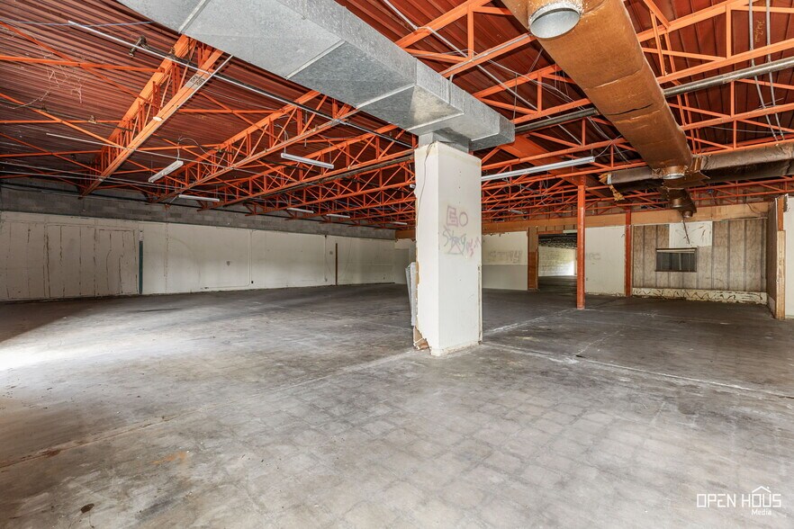 More Photos Of 2200 5th St, Wichita Falls Warehouse For Sale