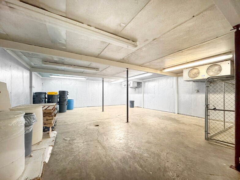 More Photos Of 151 Slaughter House Rd, Claysburg Warehouse For Sale