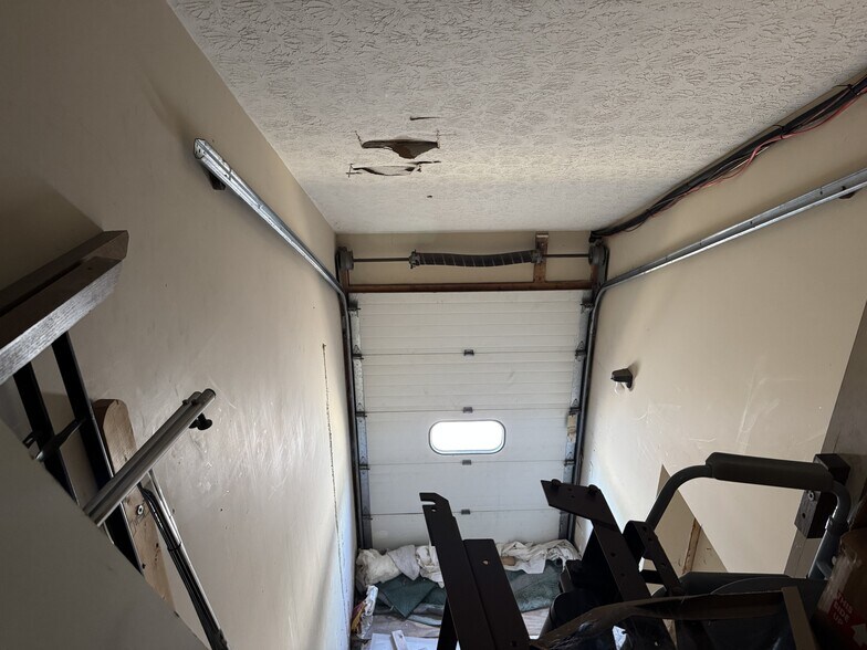 More Photos Of 160 Sagamore Pky W, West Lafayette Office For Lease