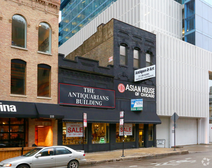 Primary Photo Of 159 W Kinzie St, Chicago Storefront For Sale