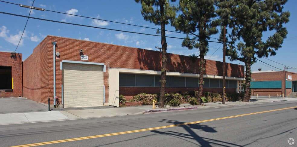 More Photos Of 4609 Sheila St, Commerce Warehouse For Lease