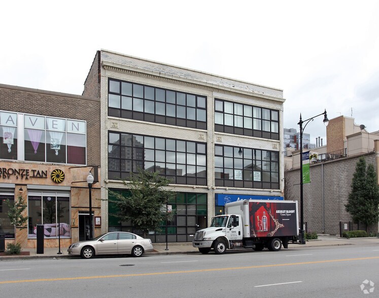 More Photos Of 1507-1509 S Michigan Ave, Chicago General Retail For Sale