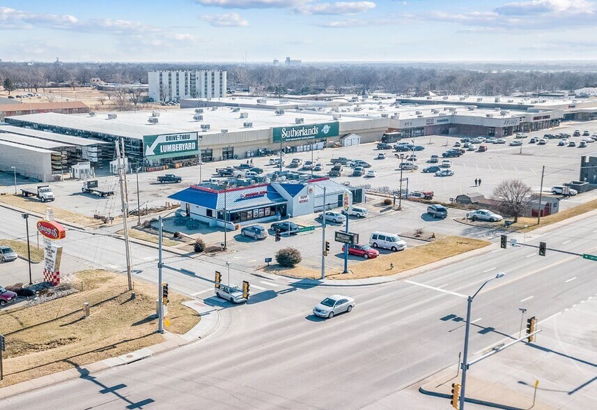 More Photos Of 2725 W 18th Ave, Emporia Fast Food For Sale