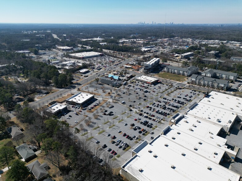 More Photos Of 4286 Lavista Rd, Tucker Restaurant For Lease