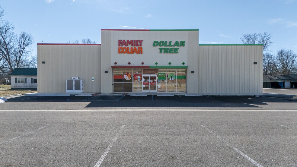 More Photos Of 1005 Main St, Palmyra Convenience Store For Sale