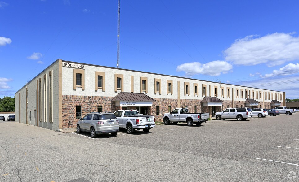 Primary Photo Of 1500-1548 Cliff Rd E, Burnsville Warehouse For Lease