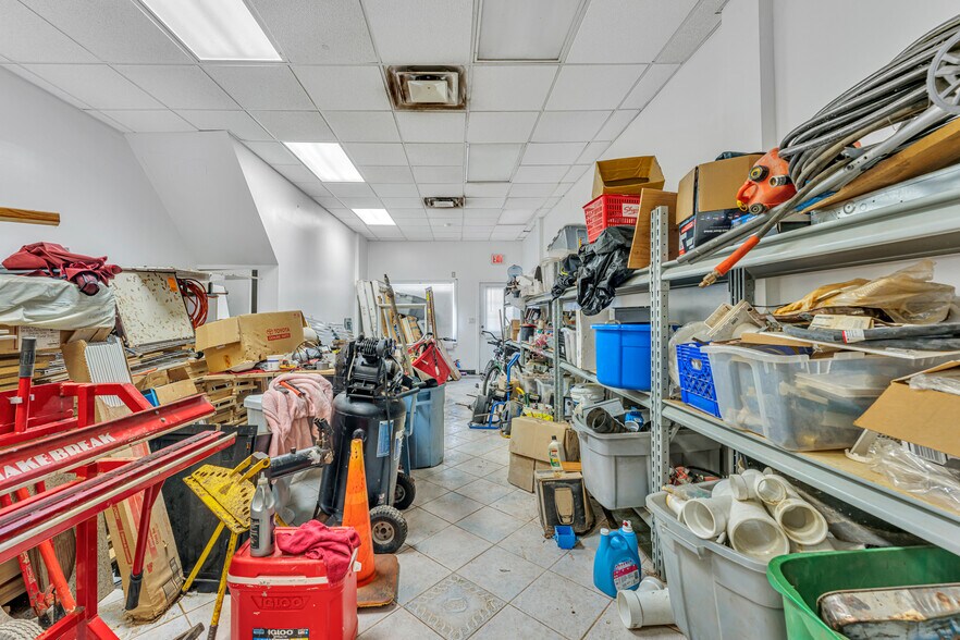 More Photos Of 3807 Pacific Ave, Wildwood Office Residential For Sale