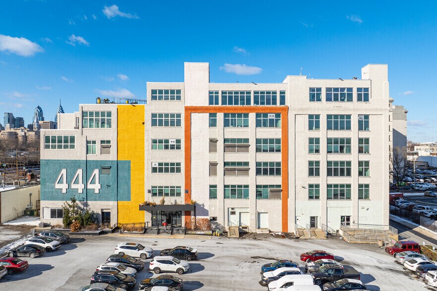 More Photos Of 444 N 3rd St, Philadelphia Office For Lease