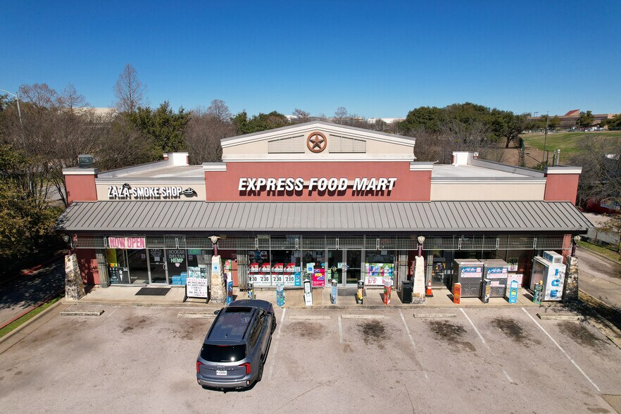 More Photos Of 8201 Cross Park Dr, Austin Unknown For Lease