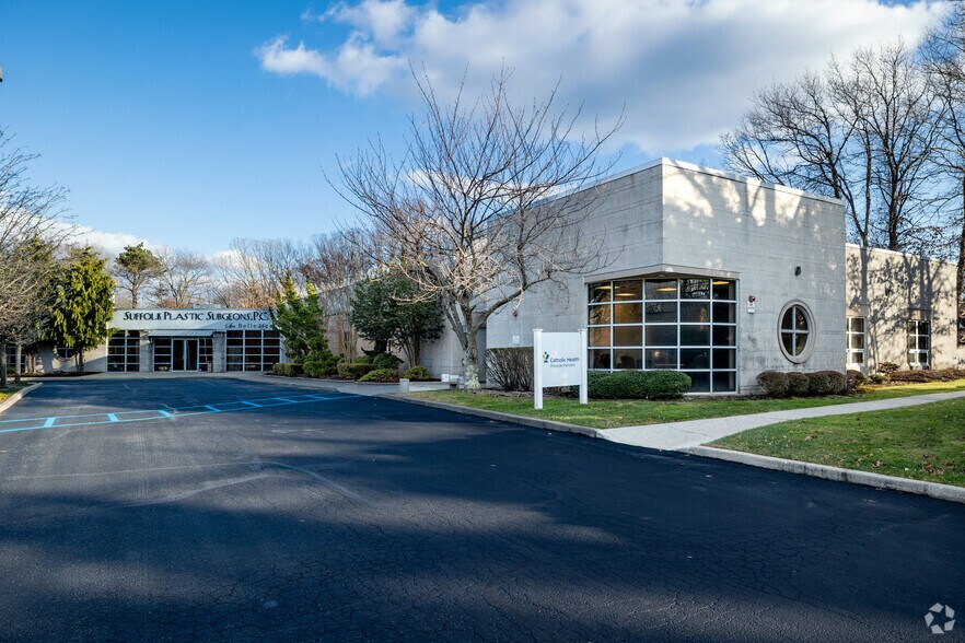 More Photos Of 179 N Belle Mead Rd, Setauket Medical For Sale