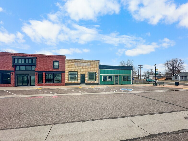 More Photos Of 333-339 Main St, Mead Storefront For Sale