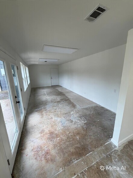 More Photos Of 202 River Oaks Dr, Hot Springs National Park Freestanding For Lease