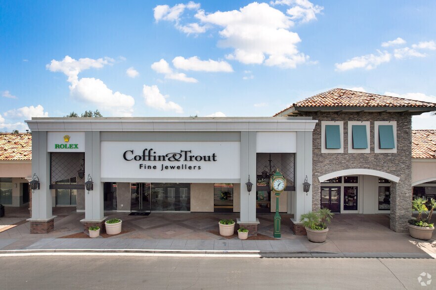 More Photos Of 7131 W Ray Rd, Chandler Freestanding For Lease