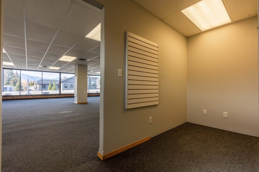 More Photos Of 6665 S Main St, Bonners Ferry Storefront Retail Office For Sale