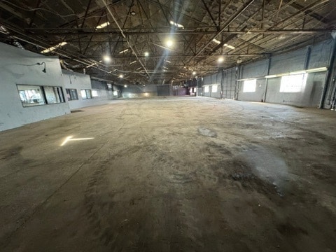 More Photos Of 2801 E Main St, Grand Prairie Manufacturing For Lease