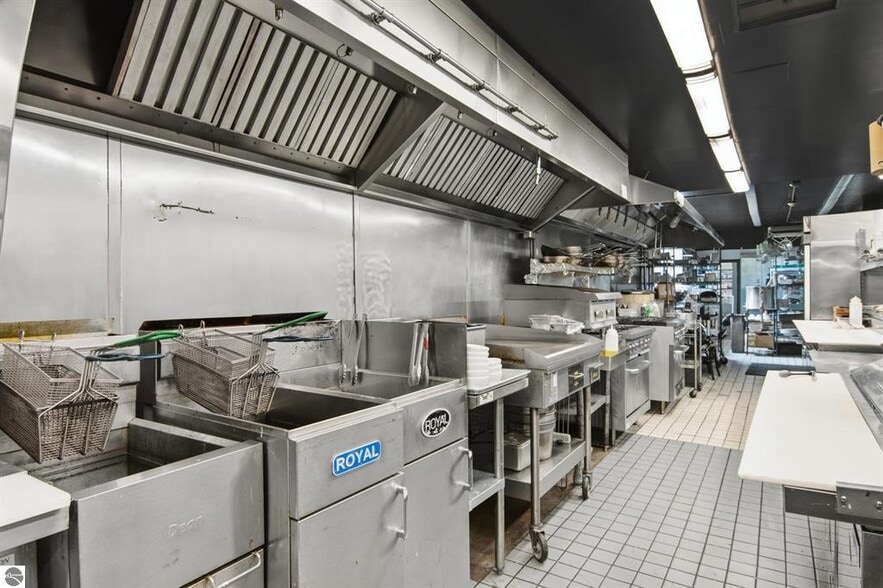 More Photos Of 104 W Main St, Lake Leelanau Restaurant For Sale