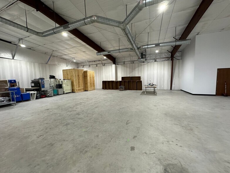 More Photos Of 40119 Industrial Park Cir, Georgetown Warehouse For Sale