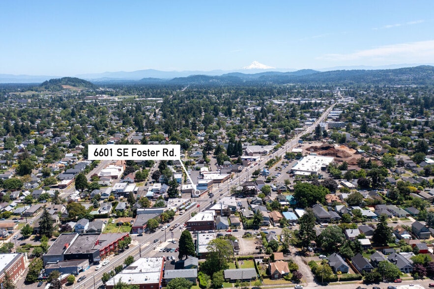 More Photos Of 6601 SE Foster Rd, Portland Storefront Retail Office For Sale