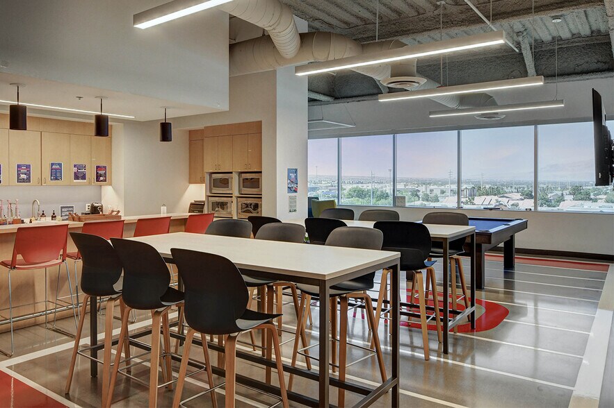 More Photos Of , Las Vegas Office For Sale