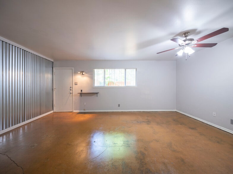 More Photos Of , Denton Unknown For Sale