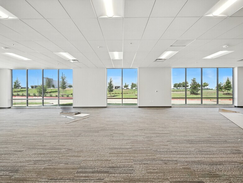 More Photos Of Lakeside & Gerault Pky, Flower Mound Unknown For Lease