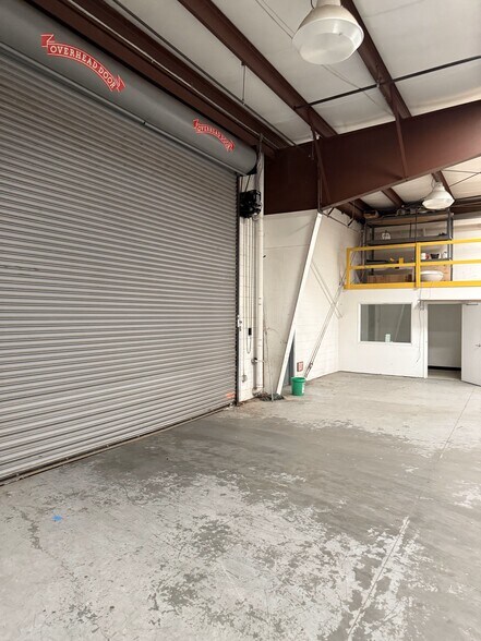 More Photos Of 921 Huston St, Grover Beach Manufacturing For Sale