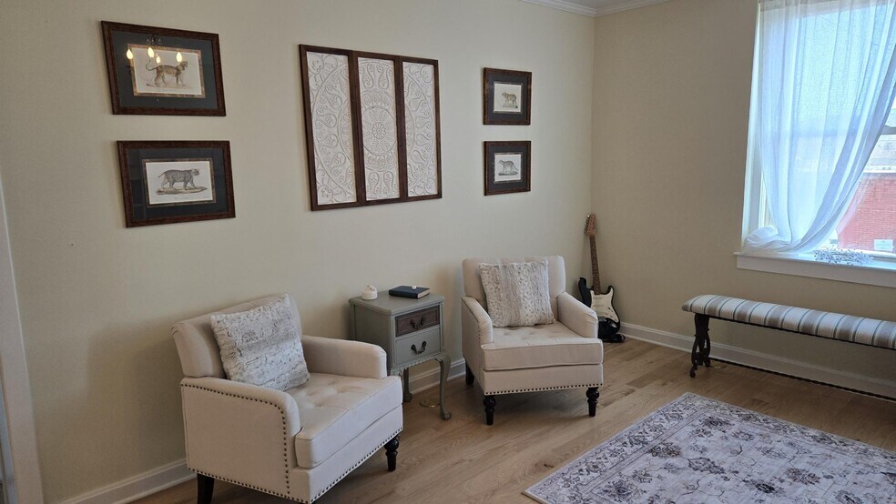 More Photos Of 202 W Main St, Decorah Sorority Fraternity House For Sale