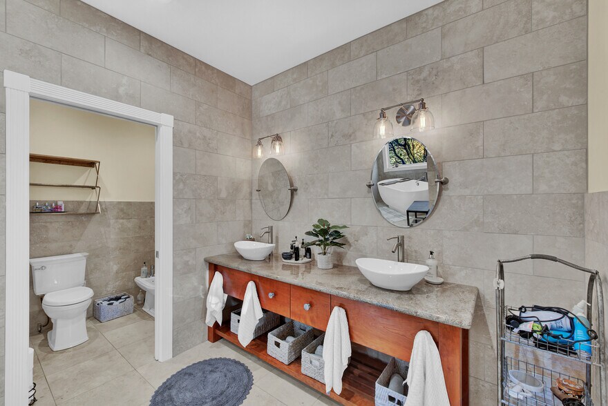 More Photos Of , Fairfield Unknown For Sale