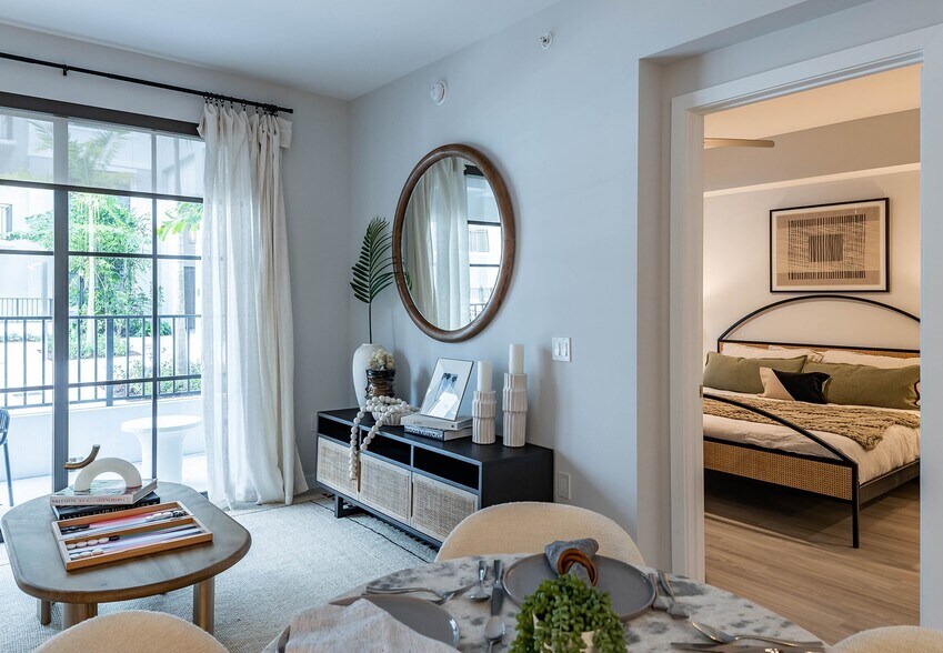 More Photos Of 1711 N University Dr, Plantation Coworking Space