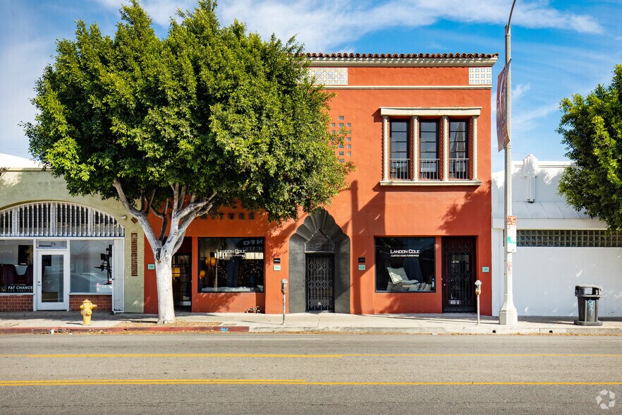 More Photos Of 152 N La Brea Ave, Los Angeles Storefront Retail Office For Lease