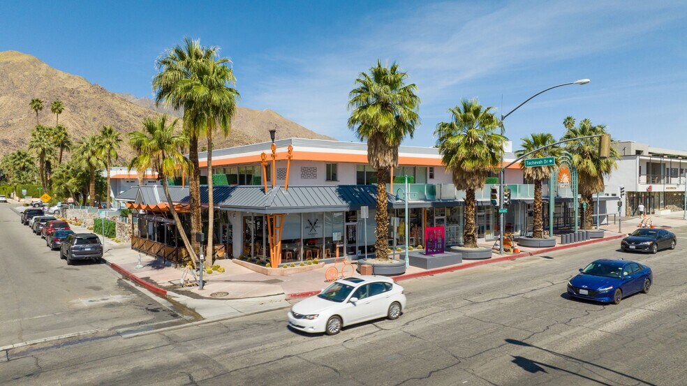 More Photos Of 140 W Via Lola, Palm Springs Hotel For Lease