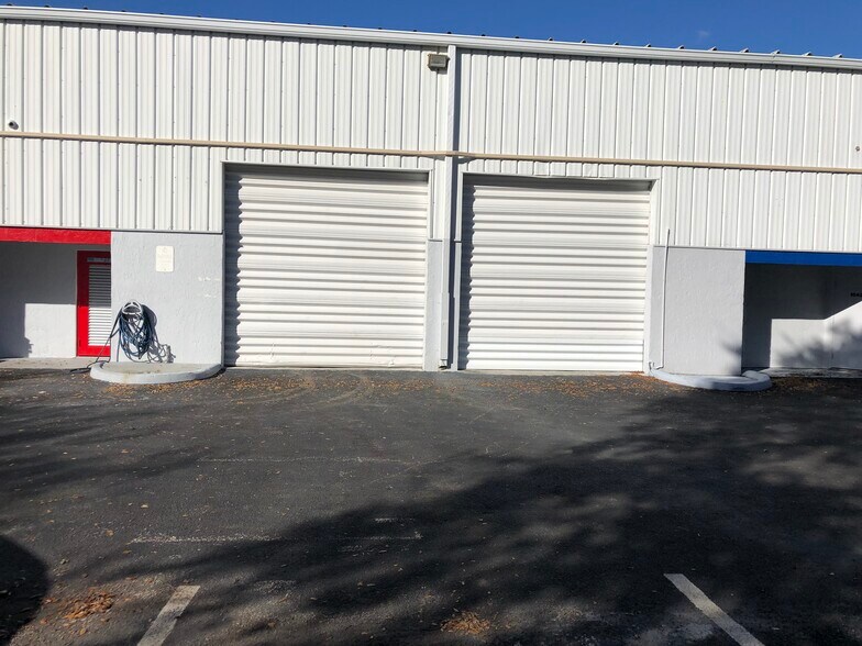 More Photos Of 1600-1650 NW 34th Ter, Lauderhill Warehouse For Lease