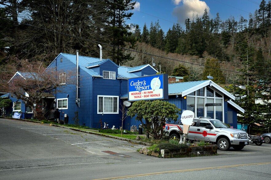 Primary Photo Of 291 Front St, Sekiu Hotel For Sale