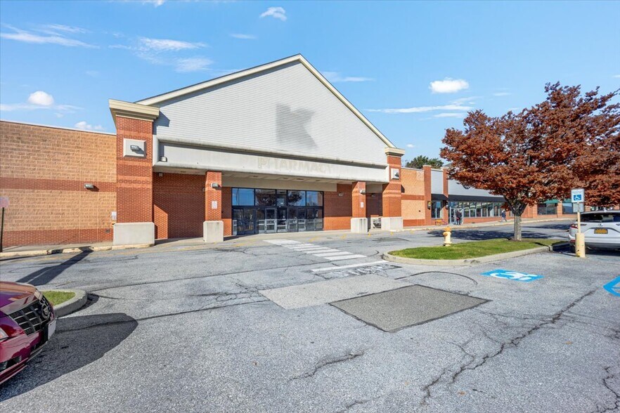 More Photos Of 374 Windsor Hwy, Vails Gate Unknown For Lease